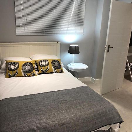 شقة كيب تاون  في Private Bachelor Pad In Sea Point المظهر الخارجي الصورة